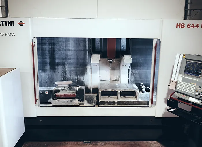 carosel-qualità-primo-stampi-e-prototipi-chetta-realizzazione-di-suole-fustellate-di-lusso-1