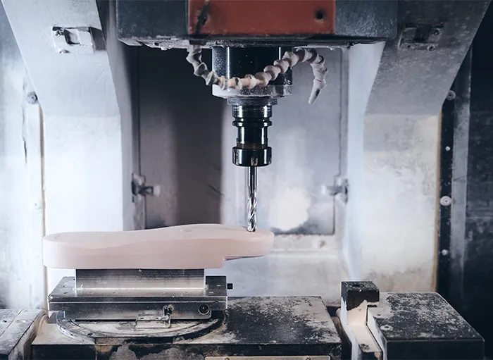 carosel-qualità-primo-stampi-e-prototipi-chetta-realizzazione-di-suole-fustellate-di-lusso-5